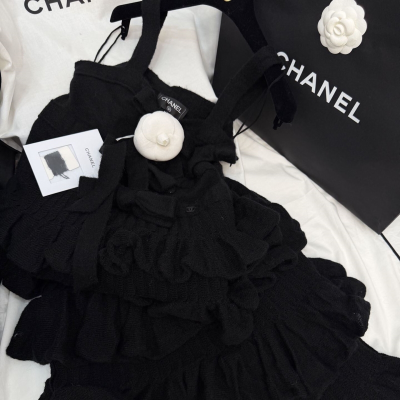 Ch**el dress